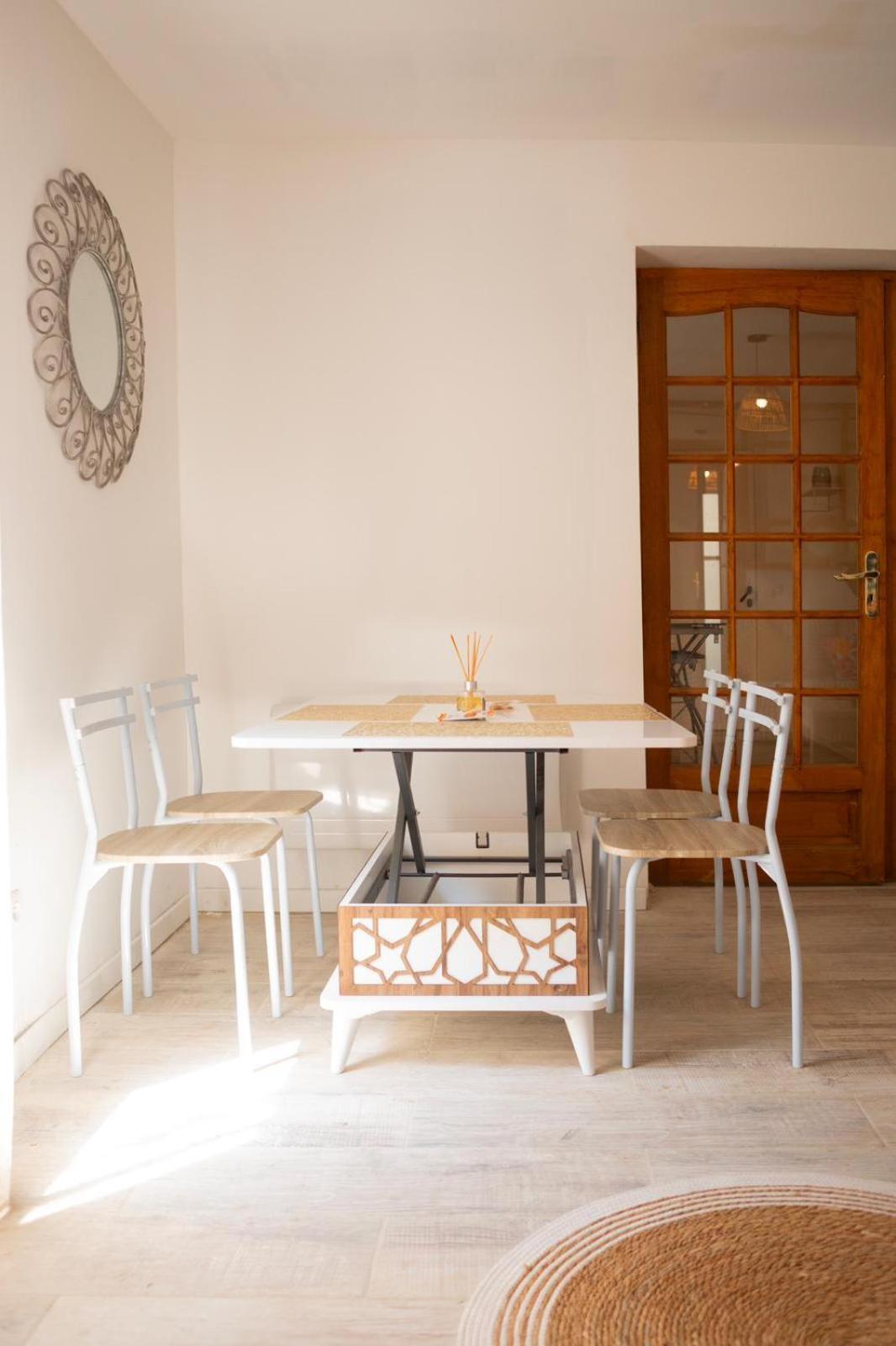 Appartement Le Cocon Des Pipots Plein Centre Calme